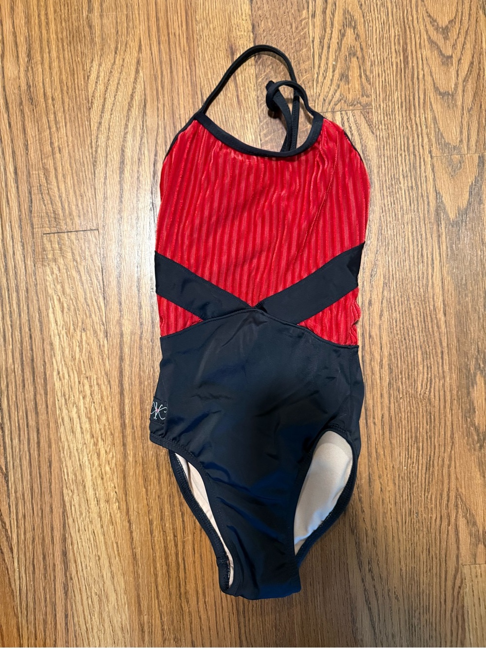Girls' Red & Black Leo